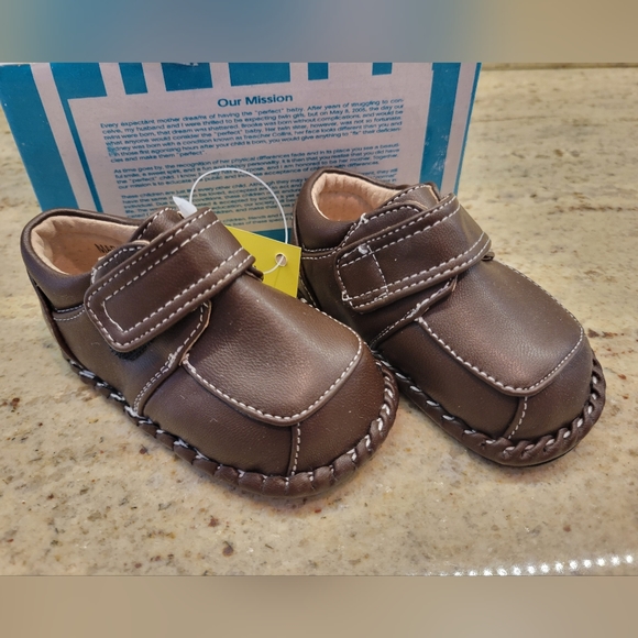 Itzy Bitzy-Size 3-Brown - Picture 1 of 4